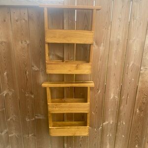 Planters for herbs and decor. Comes with brace for hanging and nails